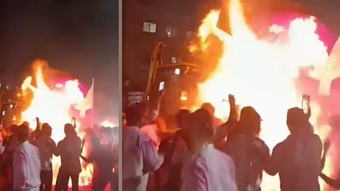 Fire Breaks Out During Aarti as Gulal Ignites
