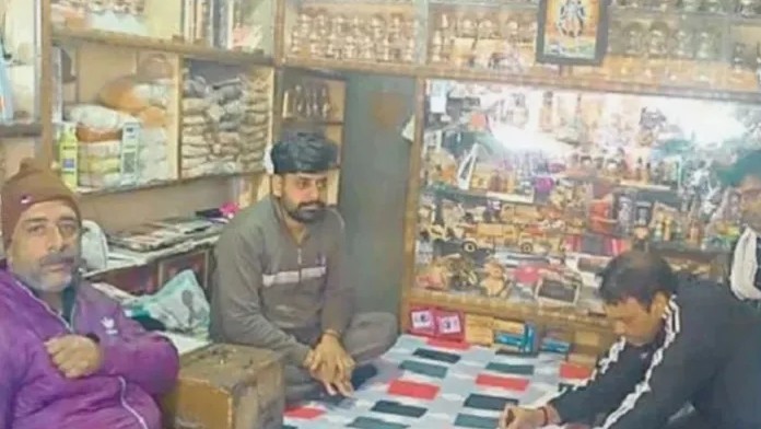 45 Muslim families comprising 150 individuals embrace Sanatan Dharma