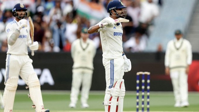 Nitish Reddy, Washington Sundar cut Indias deficit