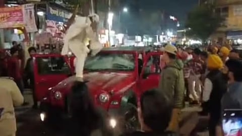 Car rams into people in Jaipur