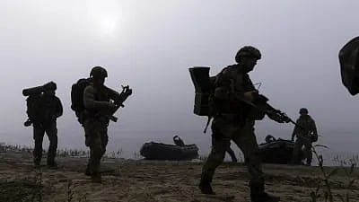 Russian army Casual Images