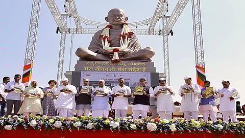 Congress leaders in belagavi rally