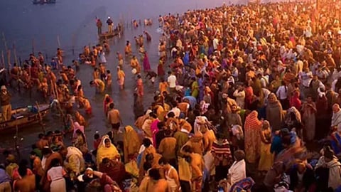  holy dip at Triveni Sangam