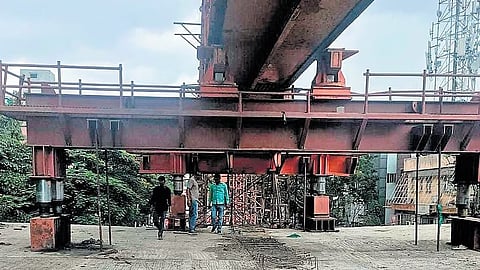 ಈಜಿಪುರ ಮೇಲ್ಸೇತುವೆ ಕಾಮಗಾರಿ.
