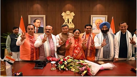 Delhi cabinet meeting