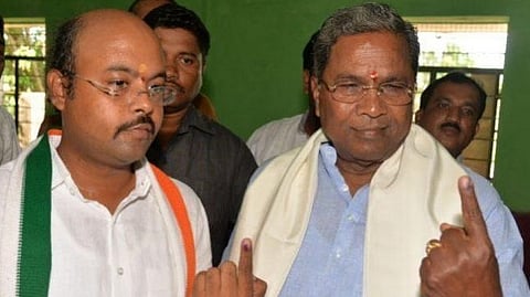 Dr Yathindra Siddaramaiah and CM Siddaramaiah 