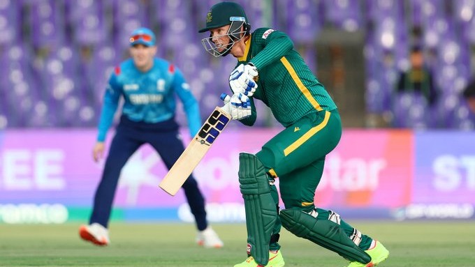 South Africa won by 7 wkts against England