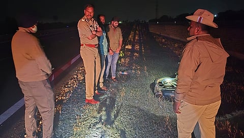 KGF Superintendent of Police K.M.Shantharaju visiting the spot 