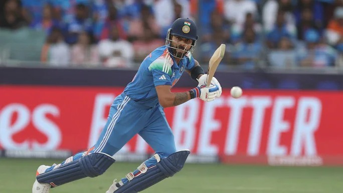 Virat Kohli Surpasses 8k Runs in Chasing