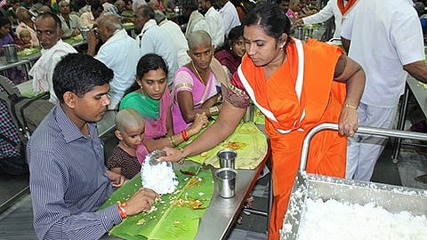 Tirumala: ತಿರುಪತಿ ಅನ್ನಪ್ರಸಾದ ಟ್ರಸ್ಟ್‌ಗೆ 2,200 ಕೋಟಿ ರೂ ದೇಣಿಗೆ!