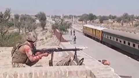 Pakistan Train Hijack