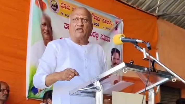 Congress MLA Raju Kage 