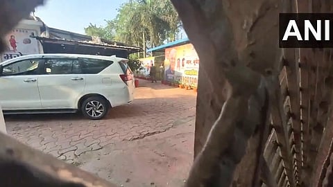 ಸಿಬಿಐ ದಾಳಿ ನಡೆಸಿರುವುದು.