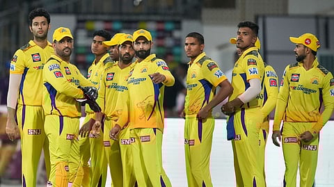KKR ವಿರುದ್ಧ CKS ಹೀನಾಯ ಸೋಲು: ತನ್ನ ಸಹ ಆಟಗಾರನನ್ನು 'ವಂಚಕ' ಎಂದು ಕರೆದ MS Dhoni, ವಿಡಿಯೋ ವೈರಲ್!