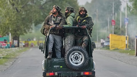 Pahalgam terror attack: ಉಗ್ರ ದಾಳಿ ಭೀತಿ; ಜಮ್ಮು ಮತ್ತು ಕಾಶ್ಮೀರಕ್ಕೆ ಪ್ರಯಾಣ ಬೆಳೆಸದಂತೆ ಅಮೆರಿಕ ಸೂಚನೆ