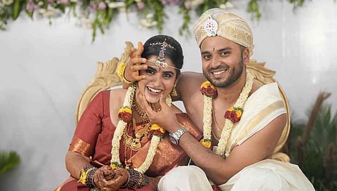 ಅರ್ಚನಾ ಕೊಟ್ಟಿಗೆ - ಕ್ರಿಕೆಟರ್ ಬಿಆರ್ ಶರತ್