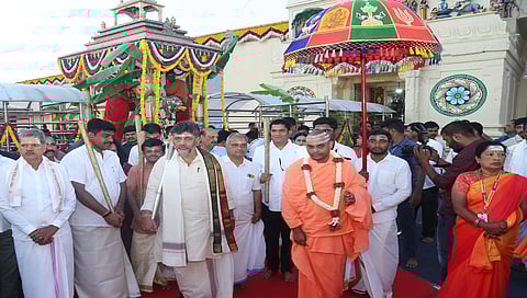 Dk Shivakumar in mm hills 