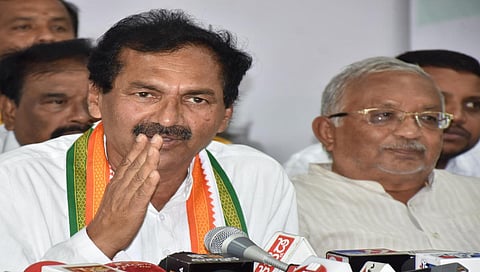 M. Lakshman