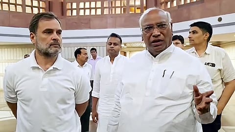 ರಾಹುಲ್ ಗಾಂಧಿ - ಮಲ್ಲಿಕಾರ್ಜುನ ಖರ್ಗೆ