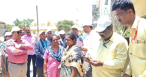 Justice HN Nagamohan Das, Kolar DC MR Ravi and others on their visit on Thursday