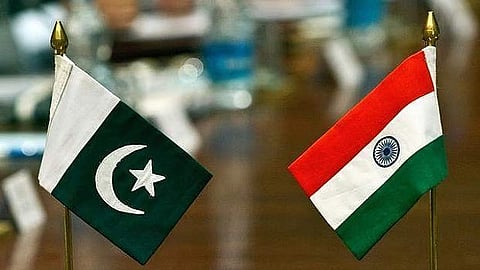ದಾಳಿ ನಿಲ್ಲಿಸುವಂತೆ ಗೋಗರೆದ Pak; ಸದ್ಯಕ್ಕೆ ಕದನ ವಿರಾಮಕ್ಕೆ  ಭಾರತ ಒಪ್ಪಿಗೆ: ಮೇ 12ಕ್ಕೆ DGMO ನಡುವೆ ಮಾತುಕತೆ!