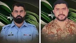 Pak soldiers