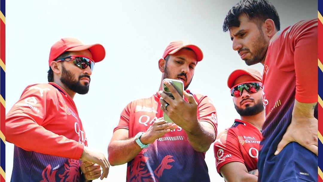 Shepherd and Livingstone rejoin RCB squad
