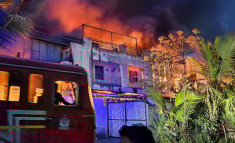  ಕಾರ್ಖಾನೆಯಲ್ಲಿ ಭಾರಿ ಅಗ್ನಿ ಅವಘಡ