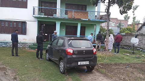 Counter Intelligence wing of J-K Police conduct raids

