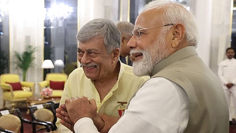 PM Narendra Modi seen speaking with veteran actor Anant Nag