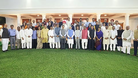 PM Modi meet all Party delegation