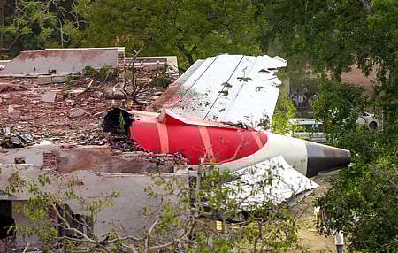 Ahmedabad Plane Crash: ವಿಮಾನ ಪತನಗೊಂಡ ಸ್ಥಳದಲ್ಲಿ ಮತ್ತೊಂದು ಪವಾಡ ಸದೃಶ ಘಟನೆ!