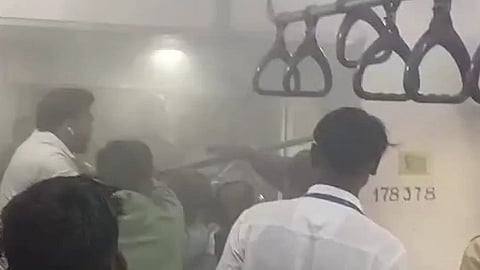VIDEO: Fire Breaks Out On Pune-Daund Train