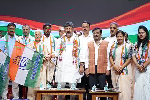 BT Lalitha Nayak Joines Congess party in Bengaluru