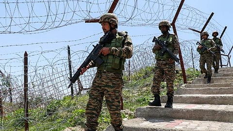Security force casual Images