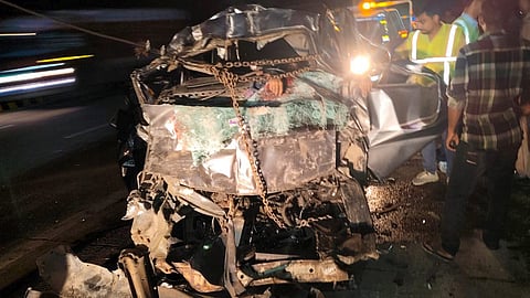 mini-van crashes into truck 