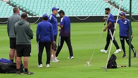 Gautam Gambhir and Oval curator Lee Fortis involve in heated exchange of words.