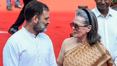 Rahul and Sonia gandhi Casual Images