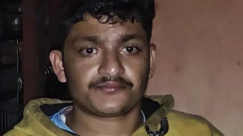 ಚಿಕ್ಕಮಗಳೂರು: ತಾಯಿಯನ್ನು ಕೊಂದು ಸುಟ್ಟು ಹಾಕಿ ಪಕ್ಕದಲ್ಲೇ ಮಲಗಿದ್ದ ಪುತ್ರ