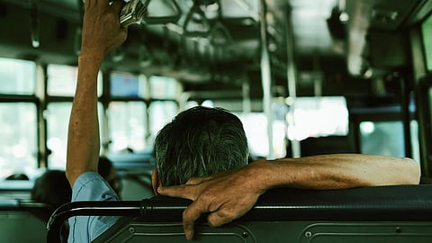ಬೆಂಗಳೂರು: BMTC ಬಸ್ ನಲ್ಲಿ ಮೊಬೈಲ್ ದೋಚುತ್ತಿದ್ದ ಆರು ಖದೀಮರ ಬಂಧನ