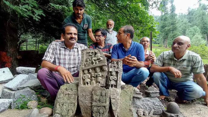 Ancient Hindu Idols Found During Excavation