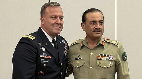 Pakistan's Chief of Army Staff Asim Munir with outgoing US CENTCOM Chief Gen. Michael E. Kurilla in Tampa, Florida