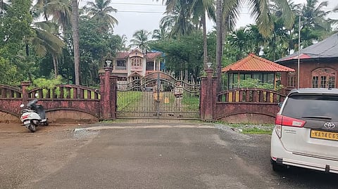 Residence of MLA Satish Sail 