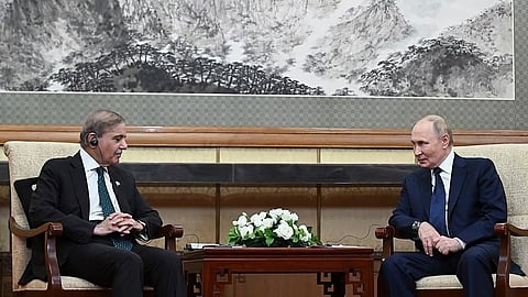 Pakistan Prime Minister Shehbaz Sharif and Russian President Vladimir Putin