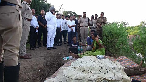Minister Eshwar Khandre Visited to spot