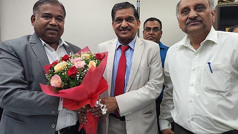 DR. b dinesh