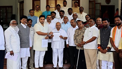 ರಾಜ್ಯಪಾಲರನ್ನು ಭೇಟಿಯಾದ ಬಿಜೆಪಿ ನಿಯೋಗ