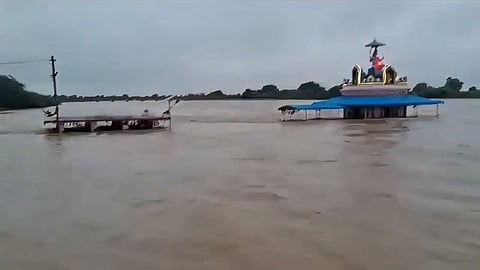 IMD warns Heavy Rainfall in North interior Karnataka