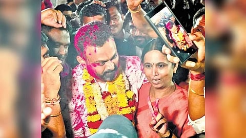 Minister Laxmi Hebbalkar and her brother MLC Channaraj Hattiholi celebrate his victory.