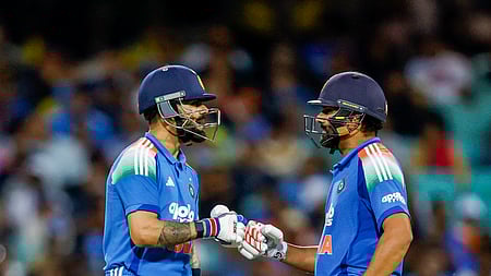 Virat Kohli - Rohit Sharma